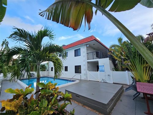 208-2201 Ne 36th St, Lighthouse Point, FL, 33064-7578 | Card Image