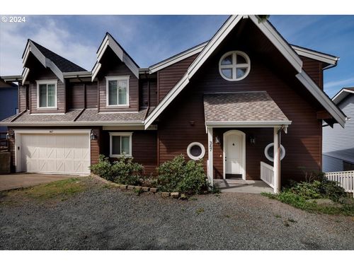 367 Longview Loop, Rockaway Beach, OR, 97136-9446 | Card Image