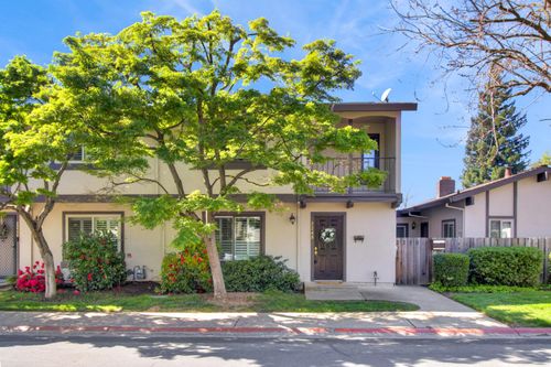 2248 Baywater Ln, Rancho Cordova, CA, 95670-4255 | Card Image