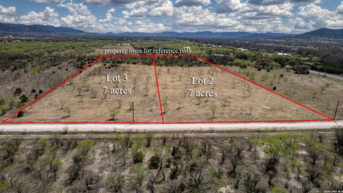 164 White Tail Run, Rio Frio, TX, 78879 | Card Image