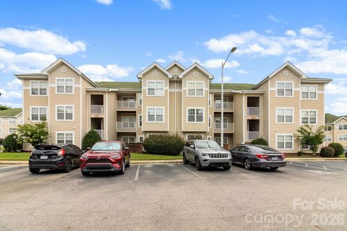 3317 Harbour Pointe Pl, Fayetteville, NC, 28314-1785 | Card Image
