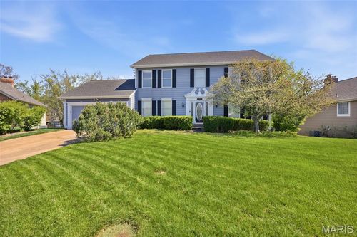 1823 York Ridge Ct, Chesterfield, MO, 63017-8743 | Card Image