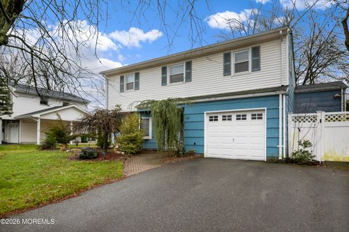 12 Kester Dr, Edison, NJ, 08817-2317 | Card Image