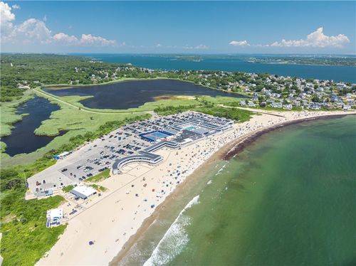 qn28-175 Bonnet Point Rd, Narragansett, RI, 02882-1903 | Card Image