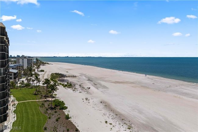 The beach is your backyard in this top-floor Fort Myers retreat. | Image 32