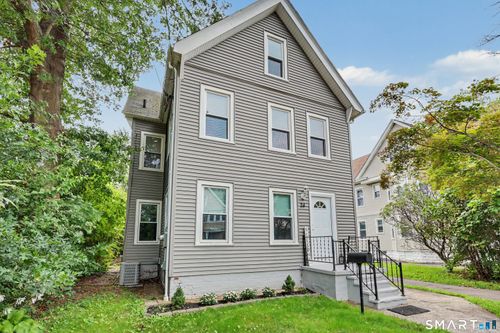 24 Beacon St, Hamden, CT, 06514-4011 | Card Image