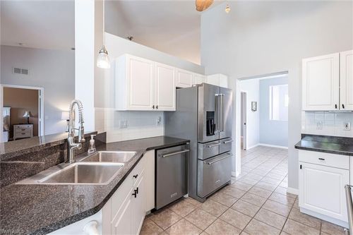 apt-2404-15157 Oxford Cv, FORT MYERS, FL, 33919-3913 | Card Image