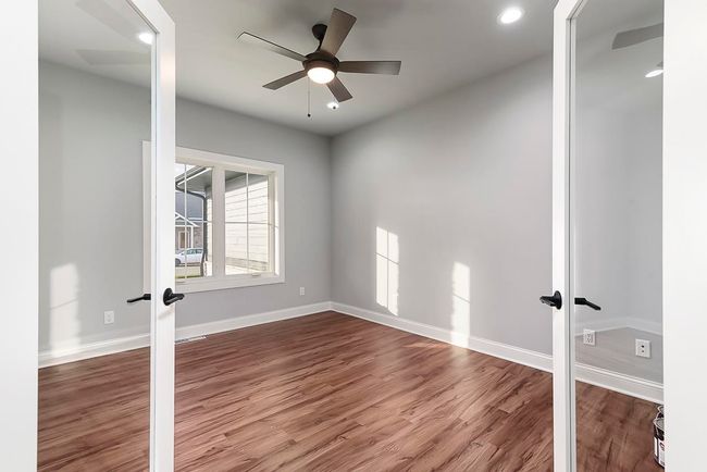 1421 Greenleaf Ct, Home with 4 bedrooms, 4 bathrooms and null parking in SUN PRAIRIE WI | Image 5