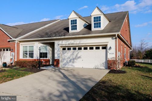 4732 Londonberry Ln, WHITE PLAINS, MD, 20695-3146 | Card Image