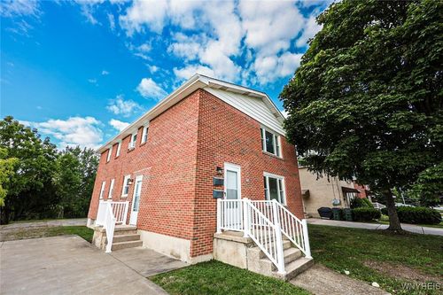 862 Falcon Dr, Depew, NY, 14043-2514 | Card Image