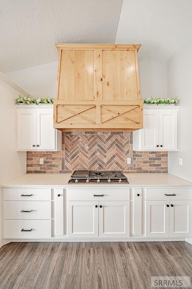 2868 Spring Gulch Dr, House other with 5 bedrooms, 4 bathrooms and 18 parking in Ammon ID | Image 13