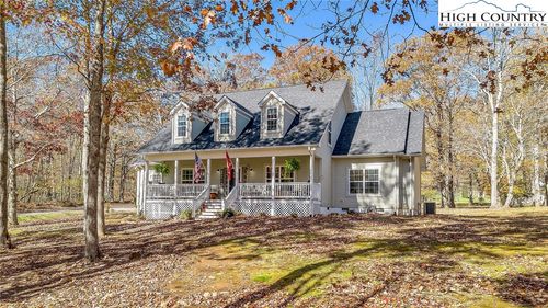 140 New Beginnings Dr, West Jefferson, NC, 28694-7506 | Card Image