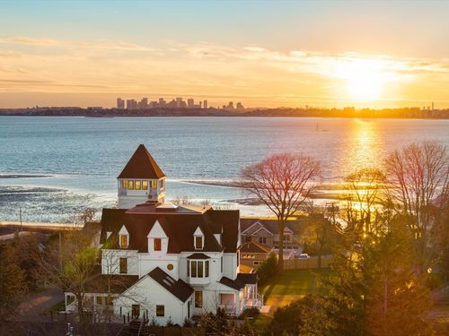 9 Little Nahant Rd, Nahant, MA, 01908-1121 | Card Image