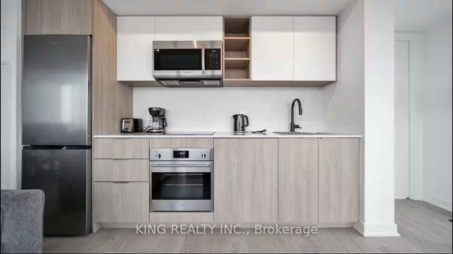 425 - 36 Zorra St, Condo with 3 bedrooms, 2 bathrooms and null parking in Etobicoke ON | Image 10