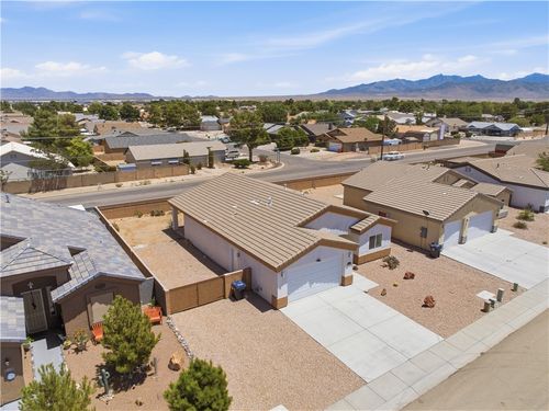 4822 N Anthony Ave, Kingman, AZ, 86409-4505 | Card Image