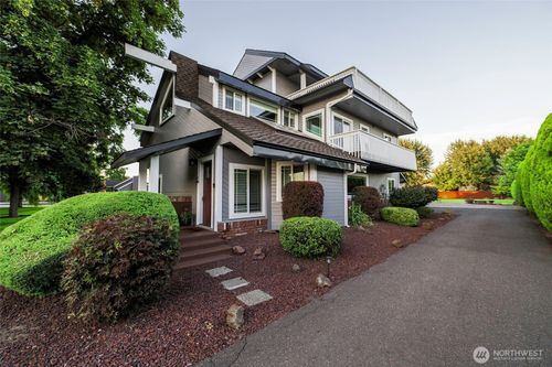 2461 Plaza Way, Walla Walla, WA, 99362-9271 | Card Image