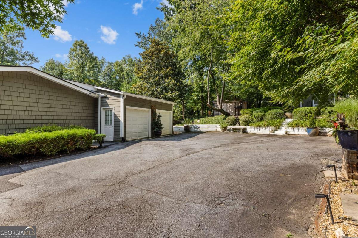 Residential in Sandy Springs 2