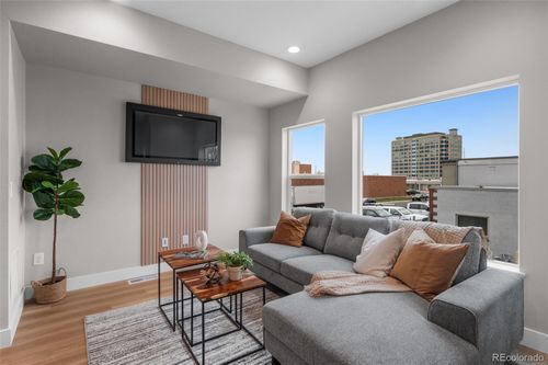 unit-104-2140 S Ash St, Denver, CO, 80222-5095 | Card Image