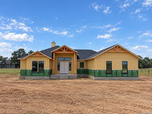 123 Pradera Ridge Dr, Floresville, TX, 78114-1400 | Card Image