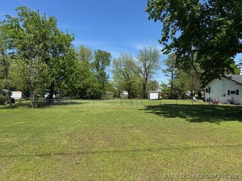 306 W Atlanta St, Broken Arrow, OK, 74012-7009 | Card Image