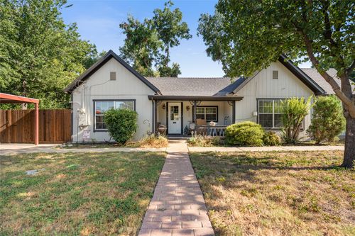 314 W 4th St, Weatherford, TX, 76086-1509 | Card Image