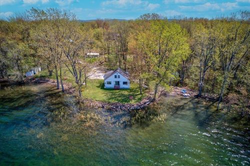 570 Lapan Rd, Saint Albans, VT, 05478 | Card Image