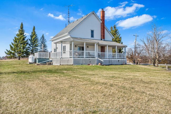 2492 County Rd 41, House other with 3 bedrooms, 2 bathrooms and 6 parking in Roblin ON | Image 36