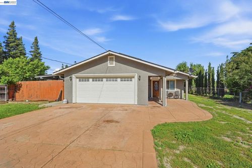 10378 S Priest Rd, French Camp, CA, 95231-9708 | Card Image