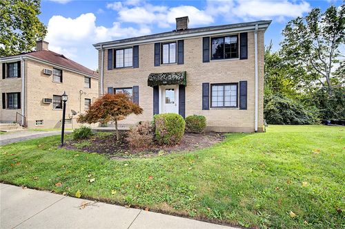 526 Corona Ave, Kettering, OH, 45419-2207 | Card Image