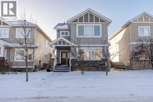 236 Coniker Cres, Fort Mcmurray, AB, T9K0Y3 | Card Image