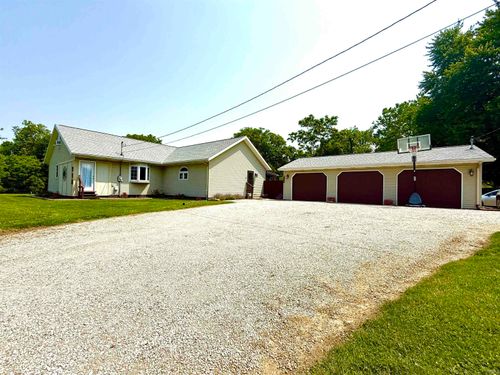 715 S State Road 61, Winslow, IN, 47598-8453 | Card Image