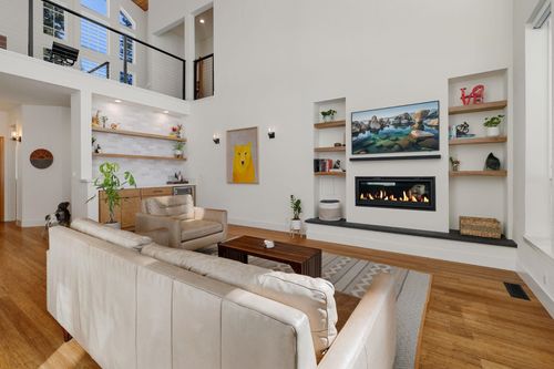 13420 Northwoods Blvd, Truckee, CA, 96161-6868 | Card Image