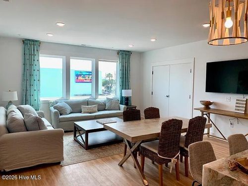 200-120 N Lake Park Blvd, Carolina Beach, NC, 28428 | Card Image