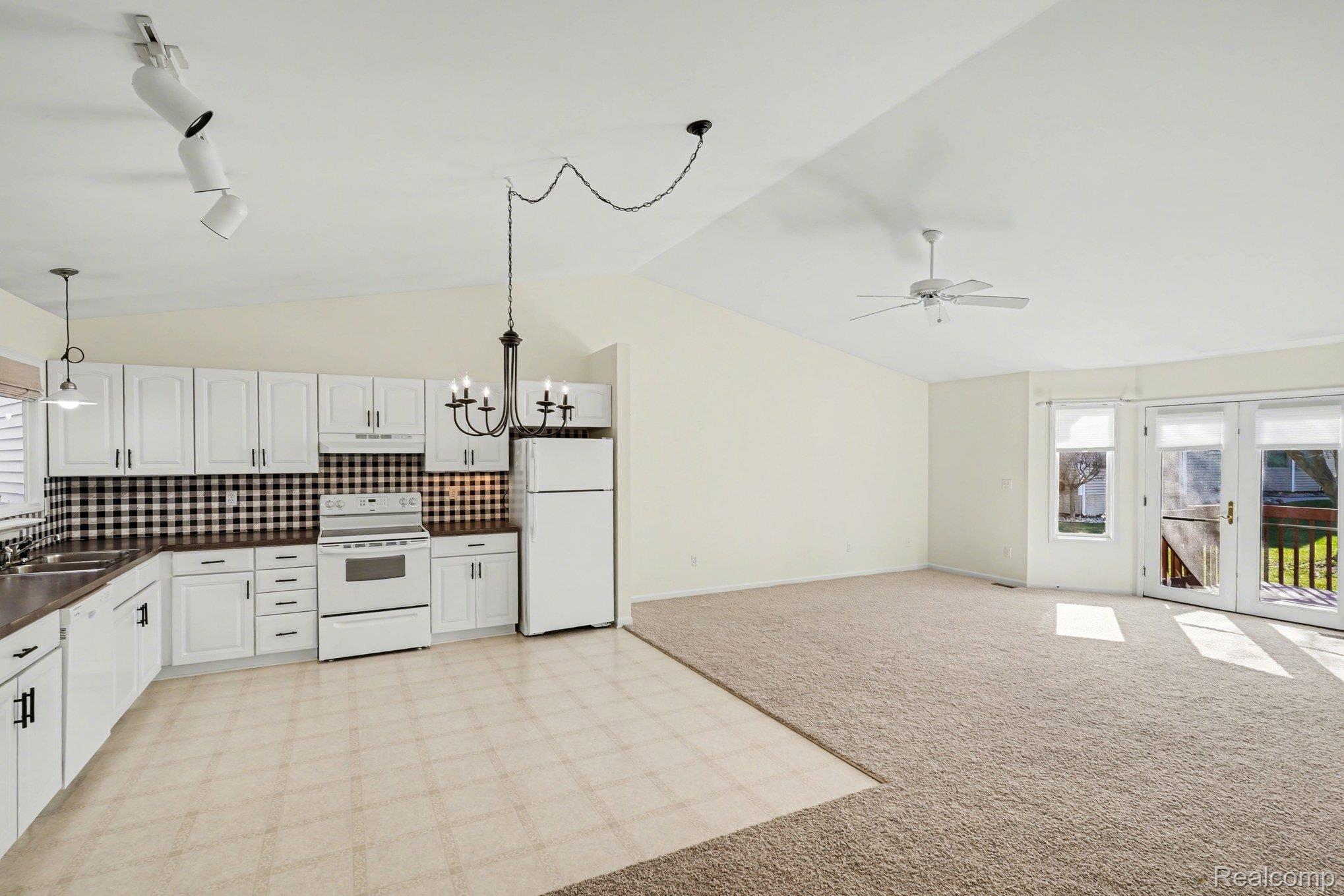 Residential in Davison Township 3