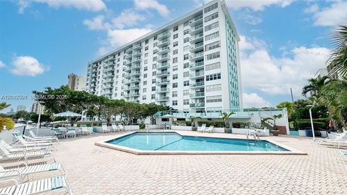 402-2841 Ne 163rd St, North Miami Beach, FL, 33160-4466 | Card Image
