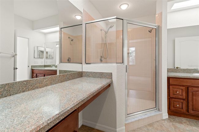 104 - 1936 Heron Cove Dr, Condo with 2 bedrooms, 2 bathrooms and null parking in Lutz FL | Image 22
