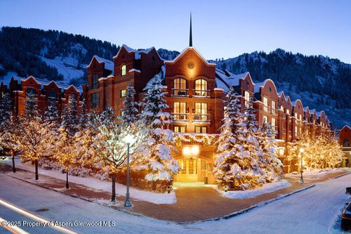 b-31-a8-even-315 E Dean St, Aspen, CO, 81611-1807 | Card Image