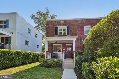 3513 Wilson Ave, ALEXANDRIA, VA, 22305-2947 | Card Image