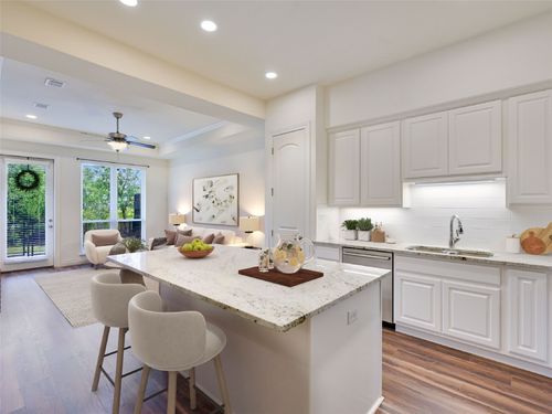 1103-102 Bella Toscana Ave, Lakeway, TX, 78734-2188 | Card Image