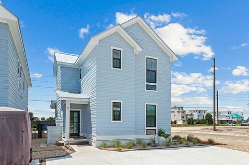 163 W Gulf Beach Dr, Saint George Island, FL, 32328-2707 | Card Image