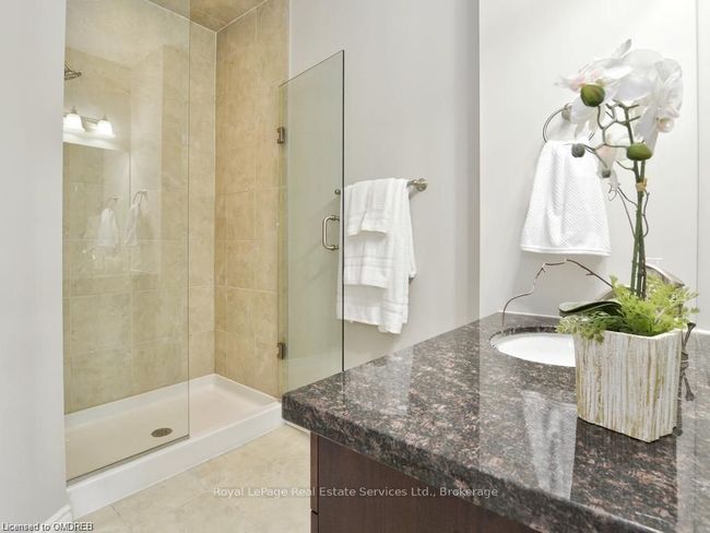 403 - 205 Lakeshore Rd W, Condo with 2 bedrooms, 2 bathrooms and null parking in Oakville ON | Image 11