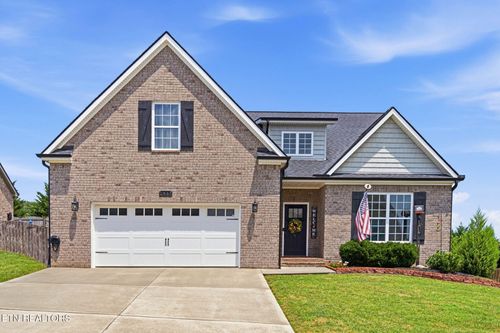 2337 Hickory Crest Ln, Knoxville, TN, 37932-2709 | Card Image
