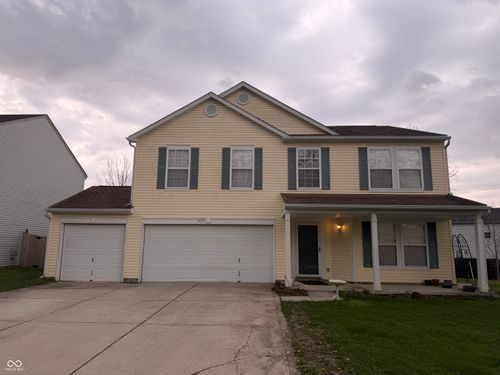 8639 Belle Union Dr, Camby, IN, 46113-8234 | Card Image