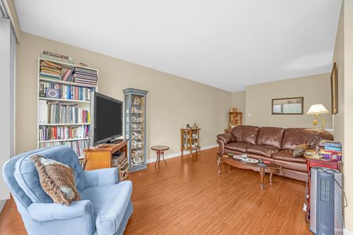 100-10200 4th Ave, Richmond, BC, V7E1V3 | Card Image
