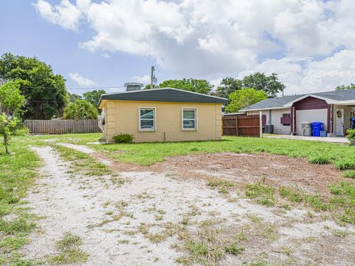 4716 29th Ave, Vero Beach, FL, 32967-6260 | Card Image