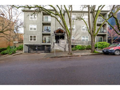 102-1441 Sw Clay St, Portland, OR, 97201-6003 | Card Image