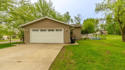 101 W Southridge Court, Cadott, WI, 54727 | Card Image