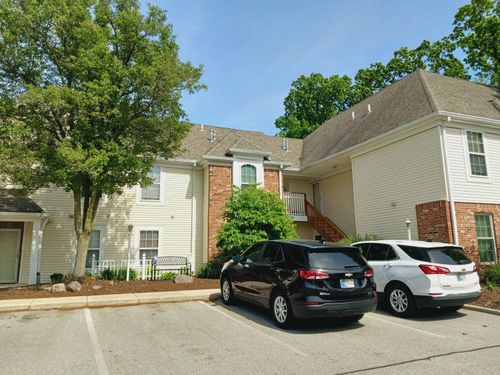 2908-2908 Foggy Glen Dr, Valparaiso, IN, 46385-2967 | Card Image