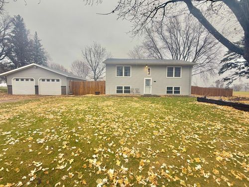 11 N Renstrom St, Blomkest, MN, 56216 | Card Image