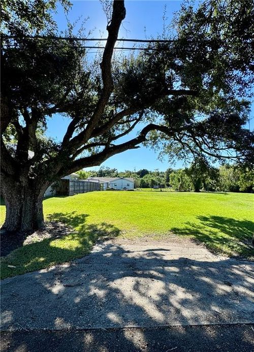 3053 Behrman Hwy, New Orleans, LA, 70114-7905 | Card Image